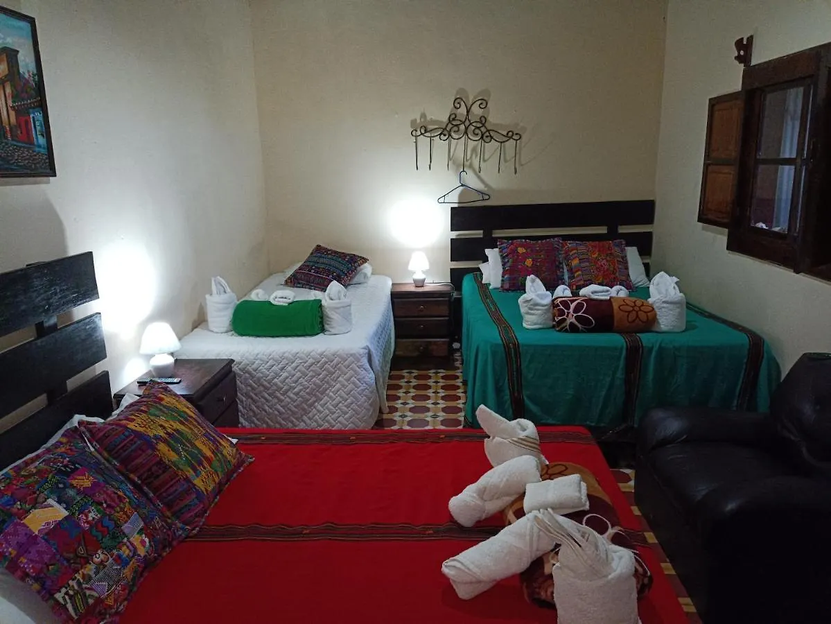 Hostal La Paz Antigua