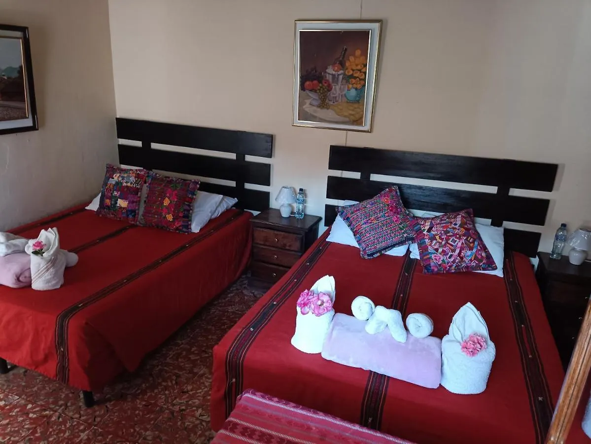 Bed & Breakfast Hostal La Paz Antigua