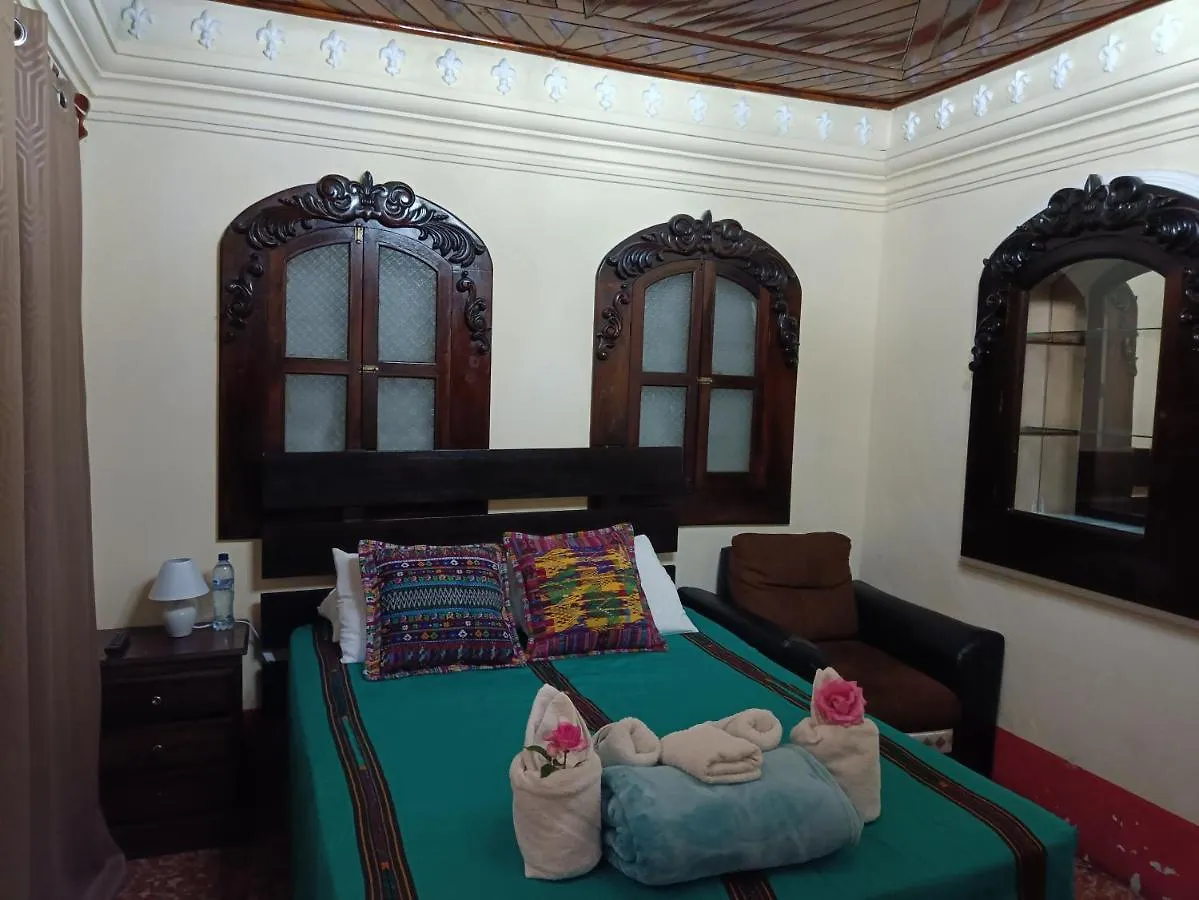 Hostal La Paz Antigua Bed & Breakfast